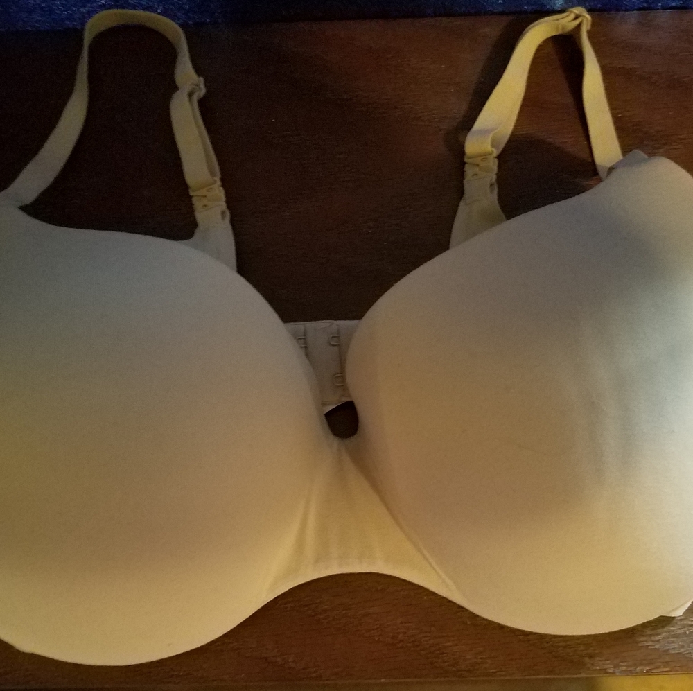 Victoria's Secret Lined Demi bra 34 DD